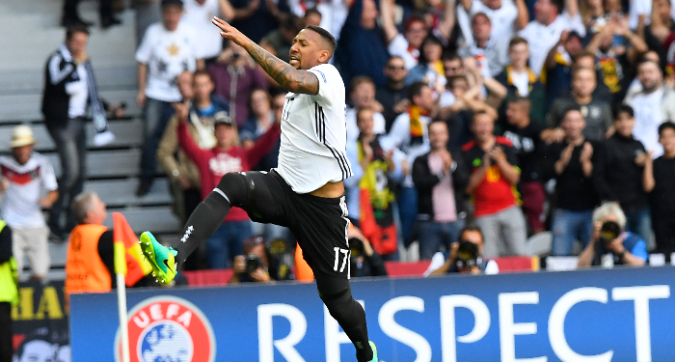 Strapotere Germania, Hamsik torna a casa: Boateng, Gomez e Draxler le firme del 3-0