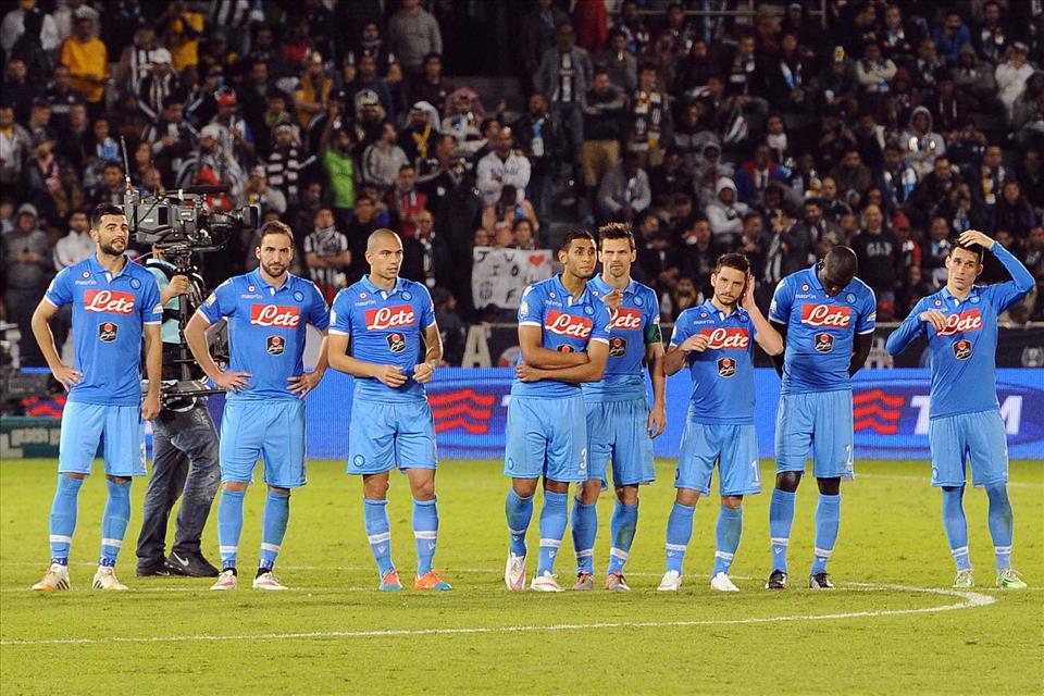 Napoli-Juventus a Barcellona e ritrovarsi a cantare “Il ragazzo della curva B” sulle Ramblas (video)