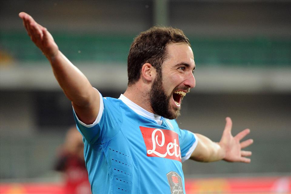 VIDEO/ Napoli-Sassuolo 3-1/ Higuain trova il gol del 3-1