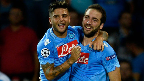 Napoli-Udinese 1-0, le pagelle / Allan stratosferico. Callejon indeciso. Higuain cannibale. A un certo punto Sarri fa anche l’albero di Natale con il quattro-tre-due-uno»