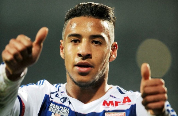 L’Equipe: Tolisso ha chiesto di andar via, ieri l’accordo tra Lione e Napoli