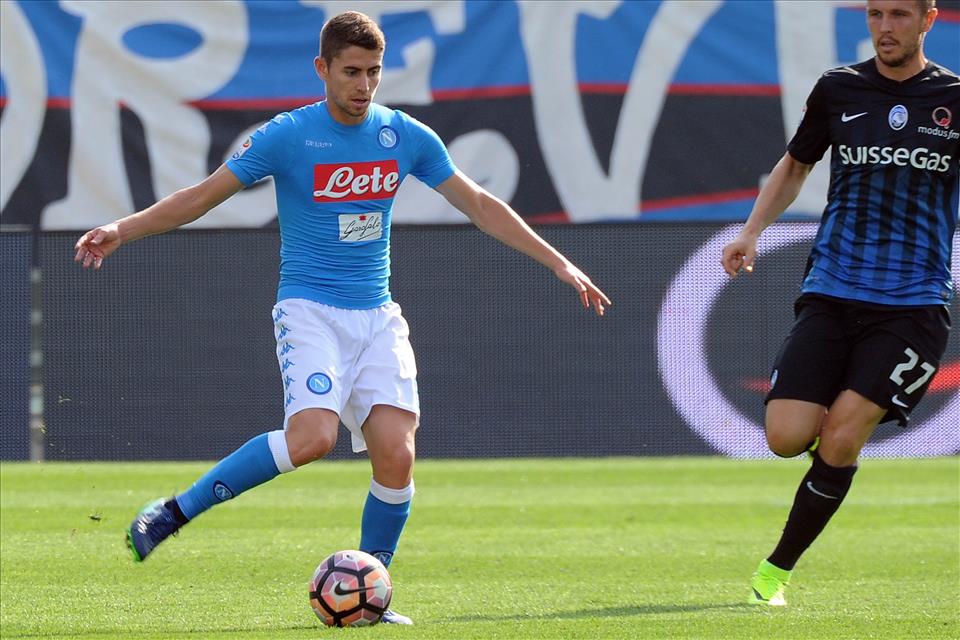 Koulibaly sfurtunato, Jorginho a ccurto ‘e sciato