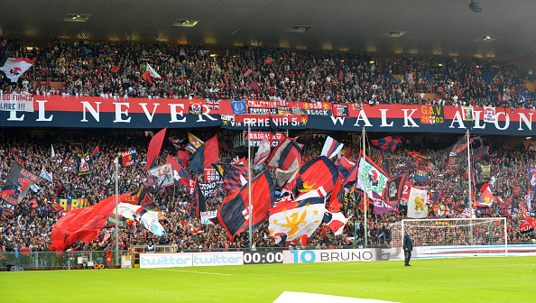 La Gradinata Nord del Genoa chiede di disertare lo stadio: «Meritiamo rispetto»