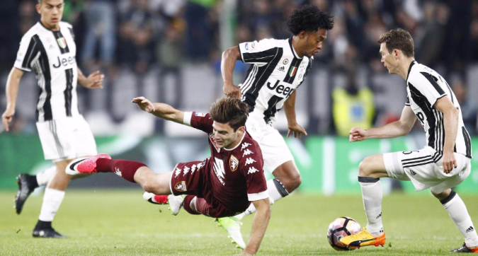 La Juventus si ferma a 33, il Toro le impone il pareggio: è 1-1 tra le polemiche