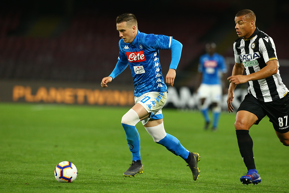 Zielinski: “Ancelotti mi ha cambiato. Sarri alla Juve? Mi divertirò a batterlo”