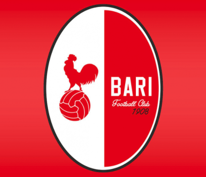 Bari Turris 4 2 De Laurentiis Primo In Classifica Anche Col Bari