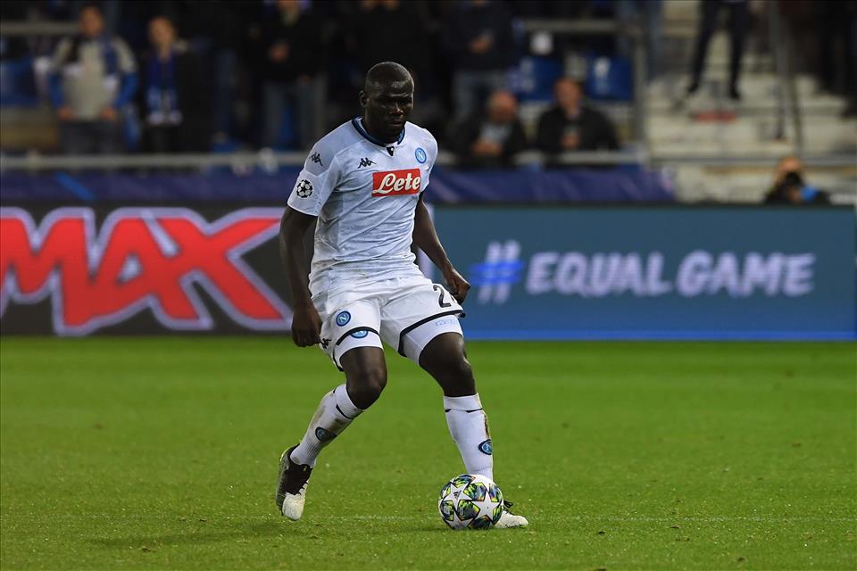 L’ex ds del Genk sminuisce il Napoli: «Peccato che Koulibaly non sia in un grande club europeo»