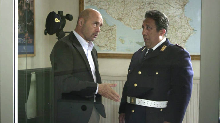 Dialogo tra Montalbano e Catarella su Sanremo