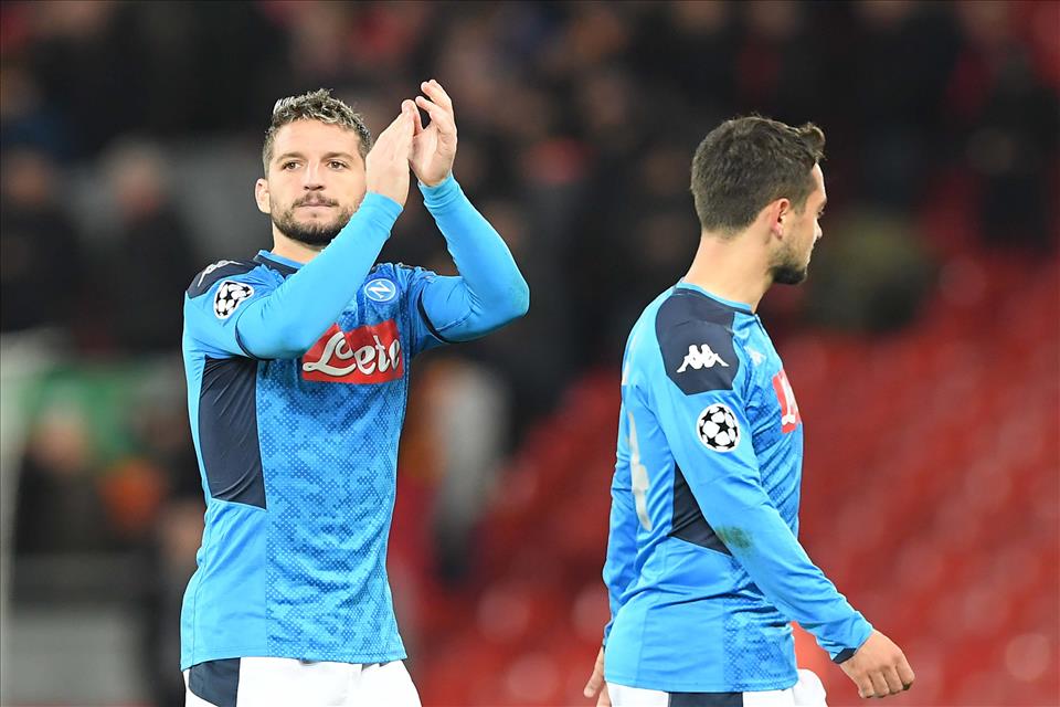 Libero: il Napoli sembra giocare contro qualcuno. Come se volesse dimostrare di essere all’altezza del Liverpool