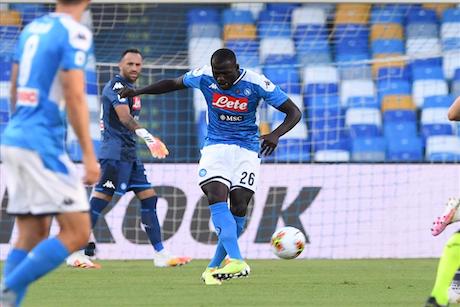 CorSport: la trattativa tra Napoli e Manchester City per Koulibaly è sospesa