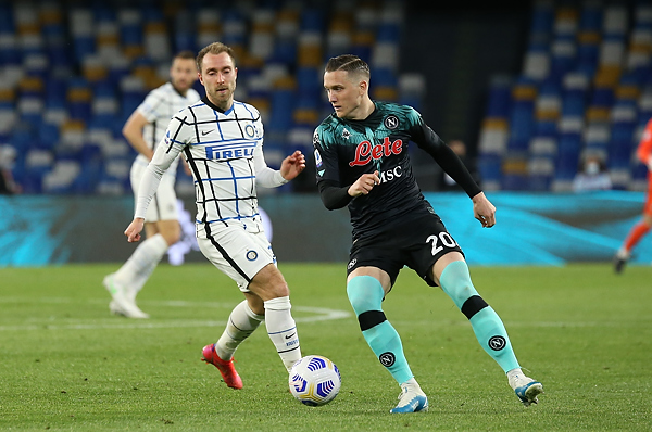 Eriksen vuole tornare in campo. Ma ha capito che è possibile anche l’addio al calcio