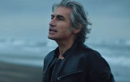 Ligabue: «Vengo da una famiglia comunista. Il comunismo era un parametro per capire chi frequentare»