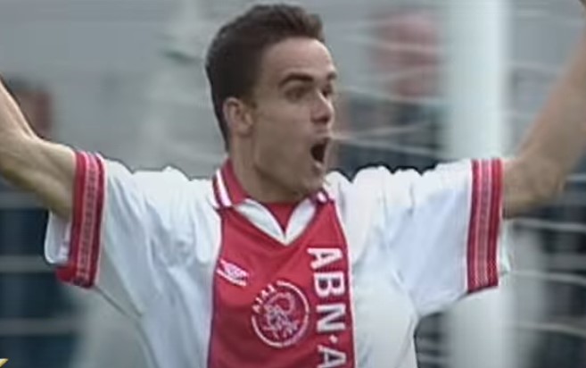 Overmars scriveva “porcate” alle colleghe, l’Ajax lo costringe a dimettersi da direttore tecnico