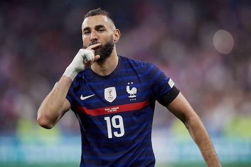 Benzema potrebbe giocare i Mondiali con la Francia (se guarisse)