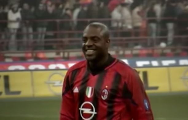 Esajas, portato da Seedorf al Milan a 30 anni (e 105 chili) mentre faceva il lavapiatti in Olanda