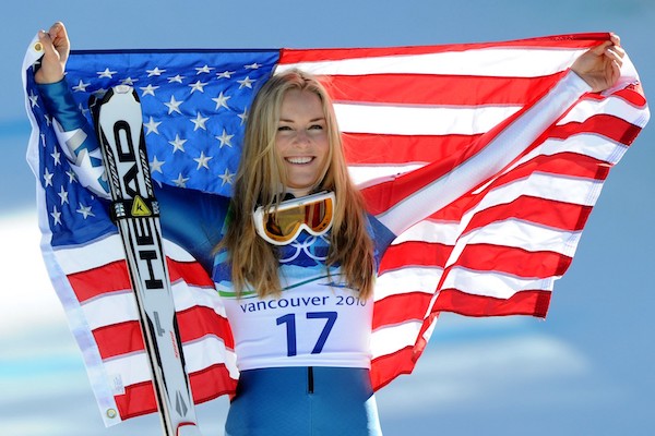 Il ritorno di Lindsey Vonn a 40 anni: ha un ginocchio ricostruito e punta le Olimpiadi di Cortina