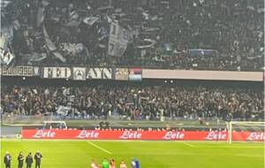 Napoli, Bandiera Della Serbia In Curva B (do You Remember Gli Ultras ...