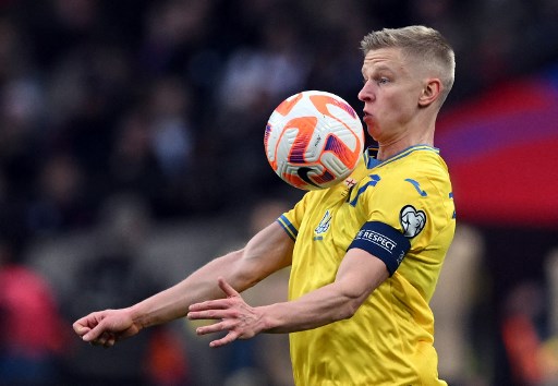 Zinchenko: «Non potrei guardare mia figlia negli occhi se non facessi di tutto per la mia Ucraina»