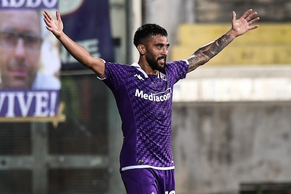 La Fiorentina vince e sali in vetta al Gruppo F