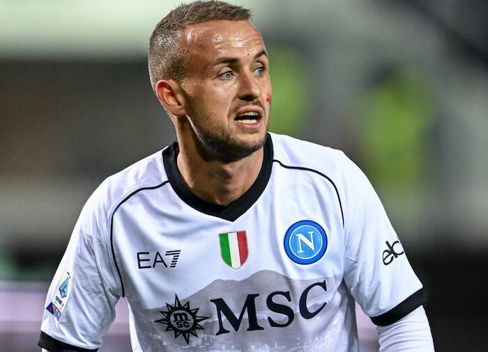 Lobotka: «Avessi un’offerta da un top club la accetterei, ma non sarebbe un problema restare al Napoli»