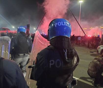 Negli scontri tra ultrà di Milan e Psg c’erano tifosi del Napoli e gente di Castellammare di Stabia