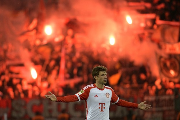 La Bundesliga blocca l’ingresso dei fondi dopo le proteste dei tifosi