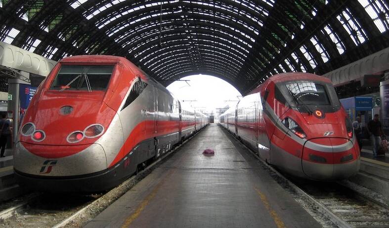 L’invidia della Germania per l’alta velocità italiana. La Sueddeutsche: “I treni italiani sono più puntuali”