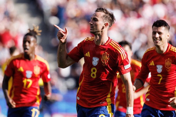 La Spagna ha scoperto che per fare gol deve tirare in porta, addio dittatura del passaggio (El Paìs)