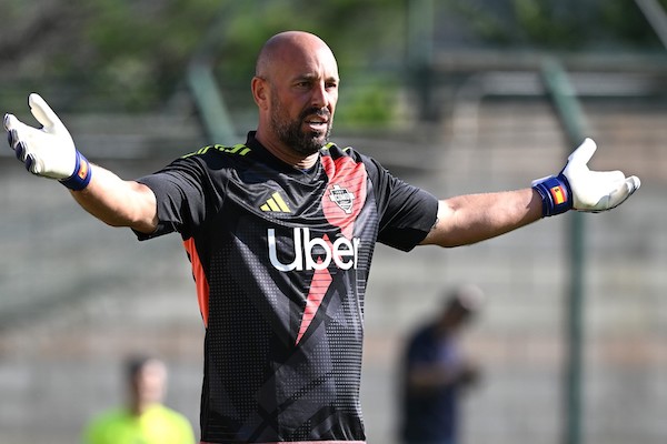 Reina: «Io e la mia famiglia abbiamo pianto nel lasciare Napoli, quando possiamo ci torniamo sempre»