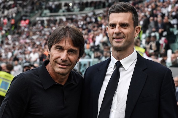 Conte ha coraggio, cambia e viene premiato. Thiago Motta brancola nel buio