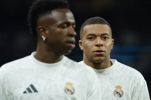 Chi se ne frega se Mbappé e Vinicius non sono amici, a Madrid c’è un dibattito surreale (El Paìs)