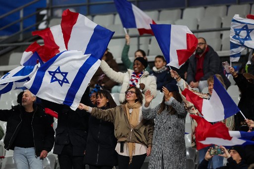 Francia Israele: fischiato l’inno ospite e scontri sugli spalti