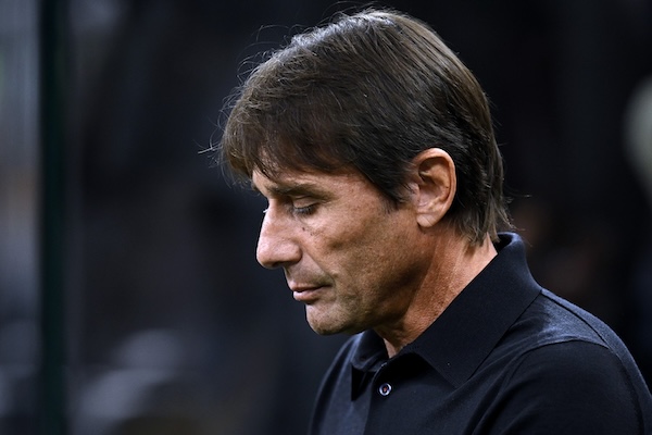 Conte si aspettava ben altro, c’è amarezza per la mancata sostituzione di Kvaratskhelia (Gazzetta)