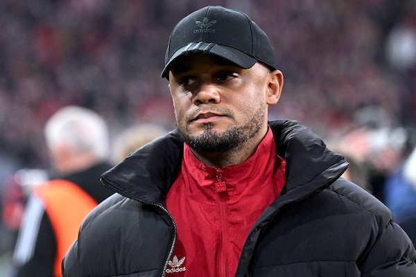 Il Bayern Monaco si scusa col Psg per lo striscione contro Al Khelaifi: “Messaggi non autorizzati”