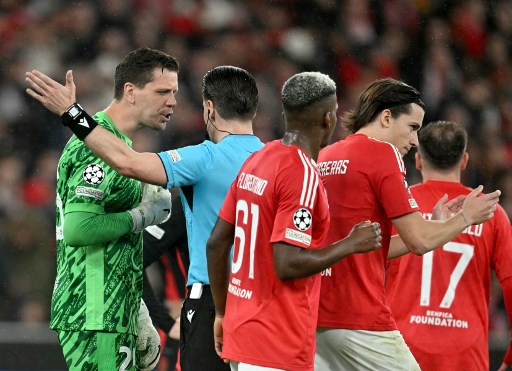 Szczesny horror non ferma il Barcellona che vince in rimonta 5-4 in casa del Benfica (VIDEO)