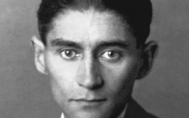 Oggi Kafka scriverebbe Il Protocollo, mica Il Processo. La burocrazia italiana s’è mangiata la Var