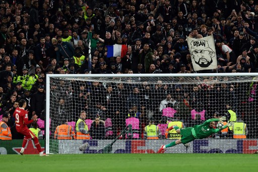 Donnarumma è l’incubo degli inglesi: “Prima Wembley, ora Anfield. È uno specialista nello spezzare i cuori inglesi”